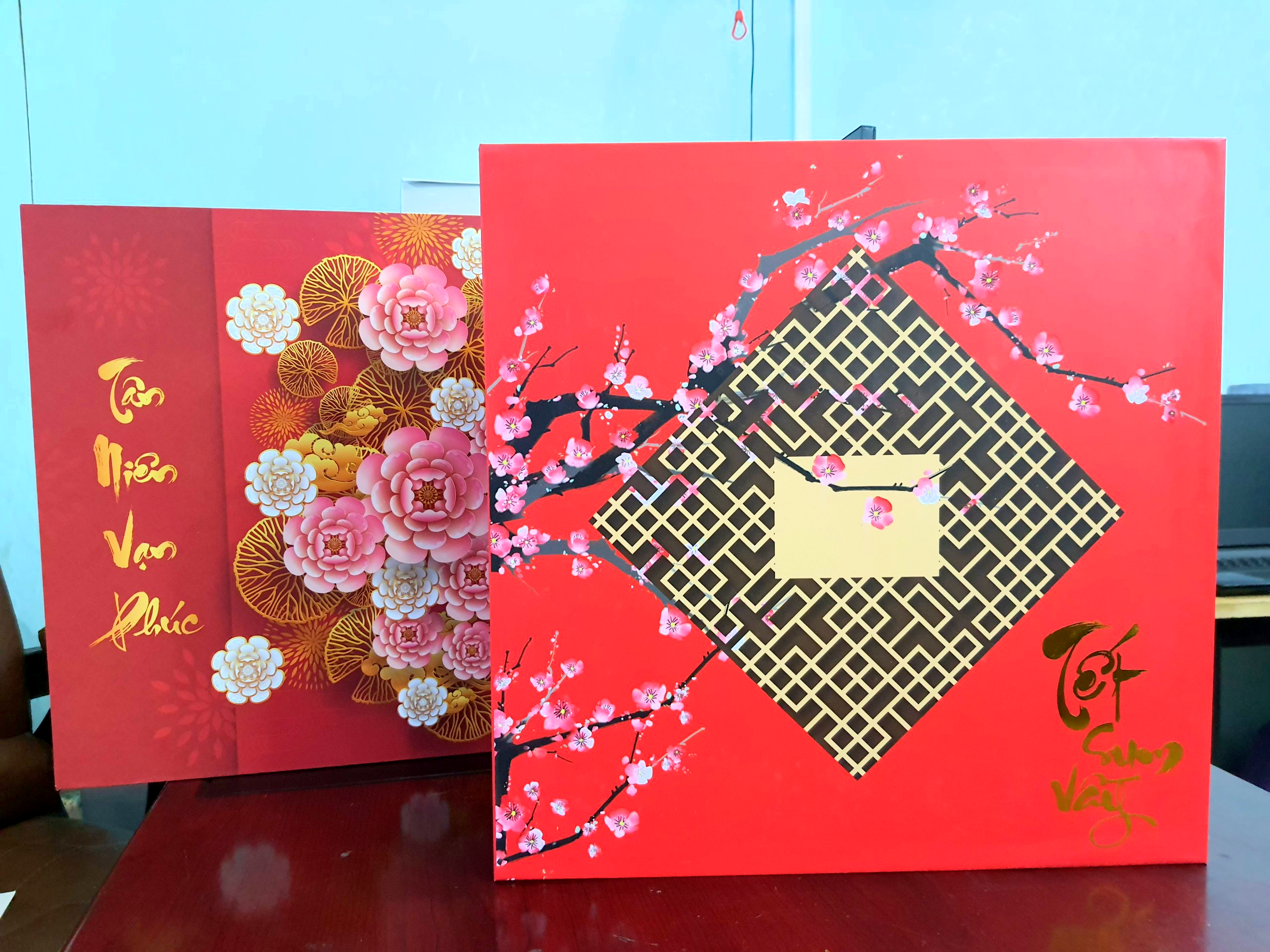 Tet gift boxes made In Bac Viet