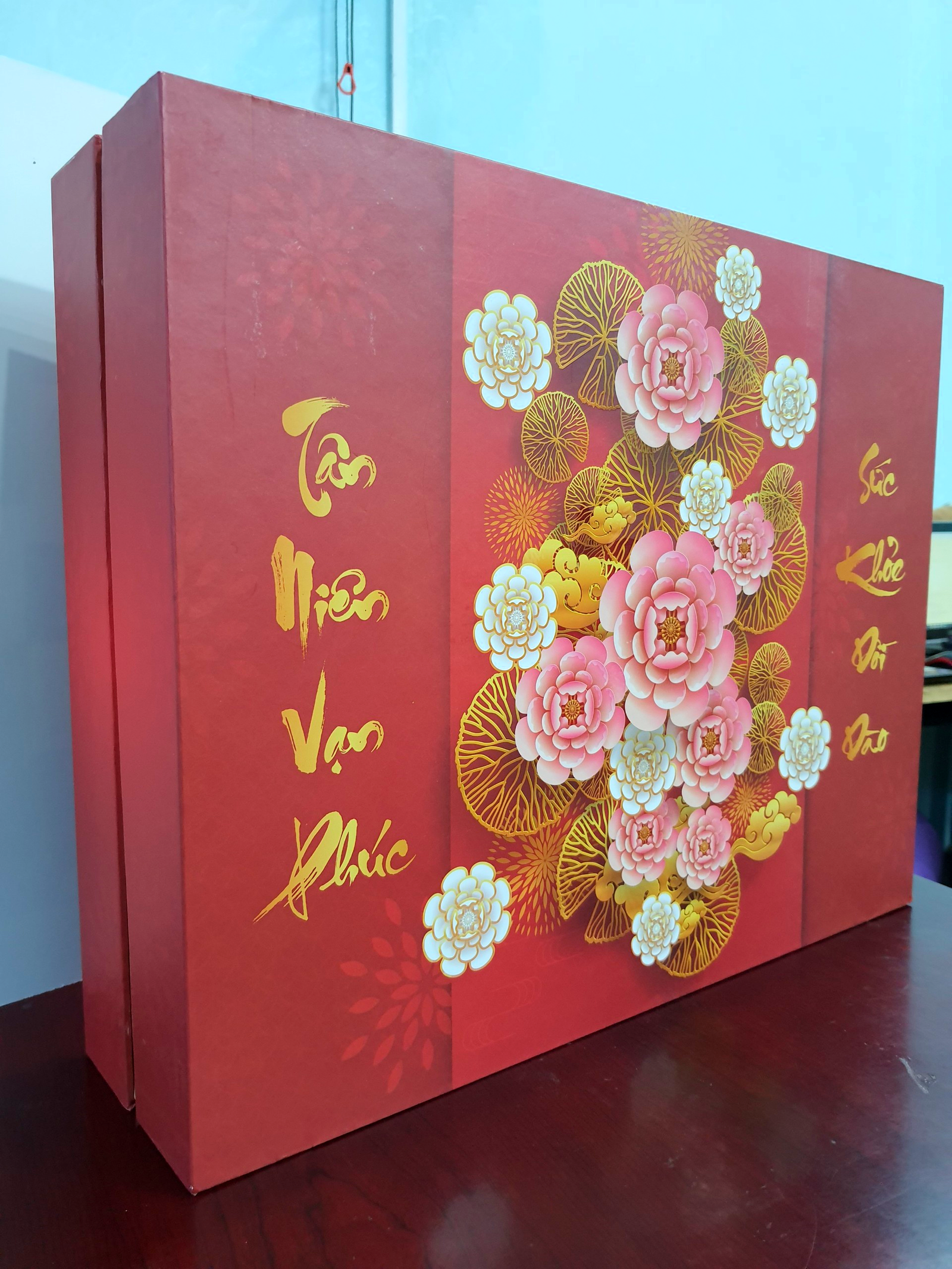 high-end Tet gift box