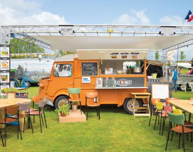 6 Crucial Food Truck Marketing Concepts - Empty truck